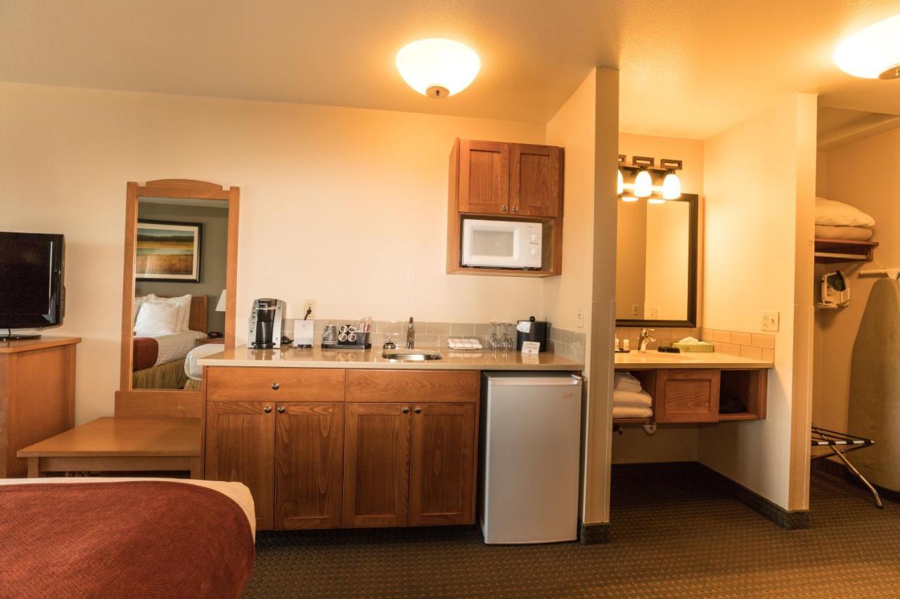 Lakeside Lodge And Suites Chelan Eksteriør billede